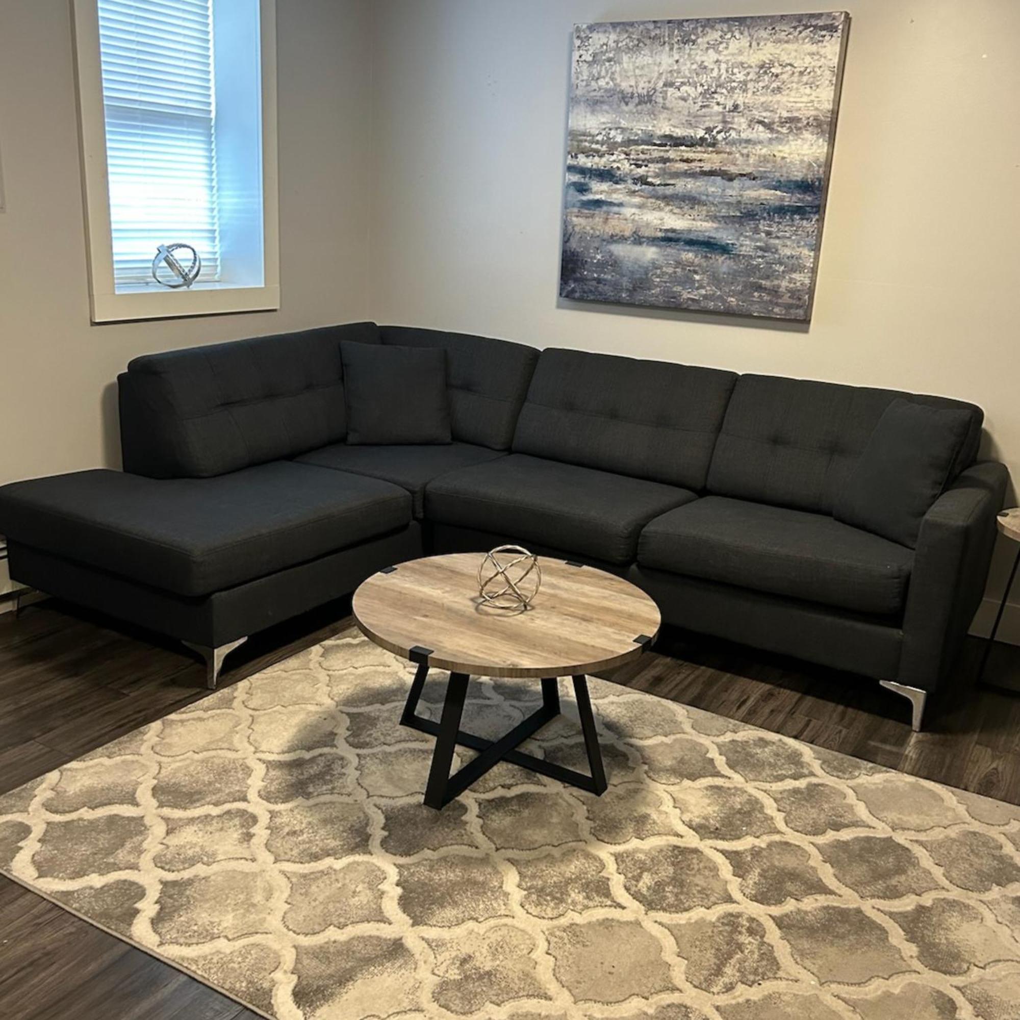 Fallsview Boutique 2bd 1b * Niagara Falls
